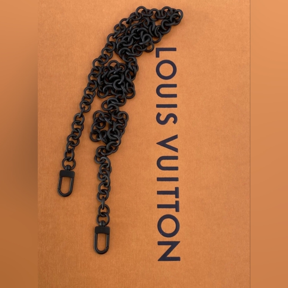 ❌SOLD❌ Louis Vuitton Black Chain Shoulder Strap *NEW*